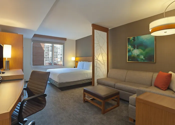Hyatt Place Chicago River North