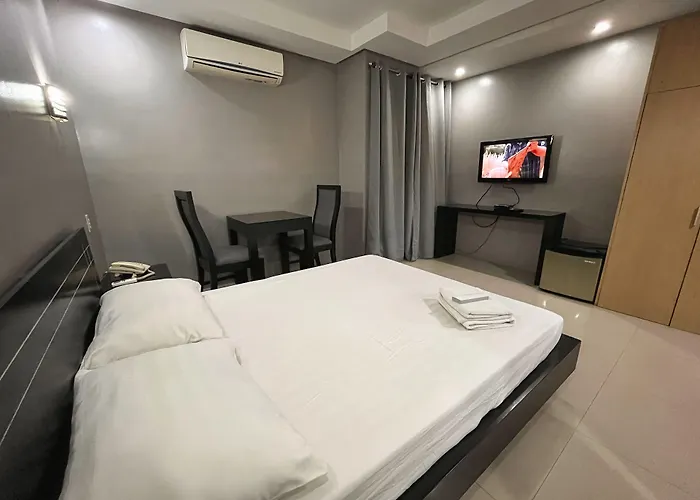 Rumi Apartelle Hotel