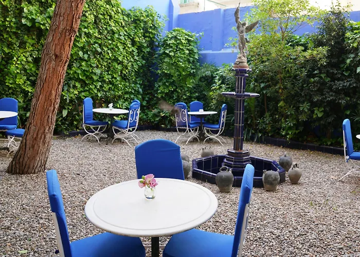Hotel Medium Renaixenca