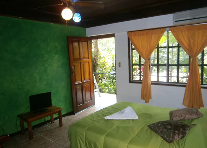 Hotel La Colina