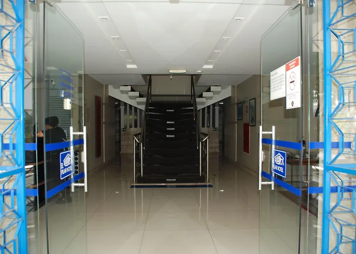 Hotel El Pilar By Bsb Inn