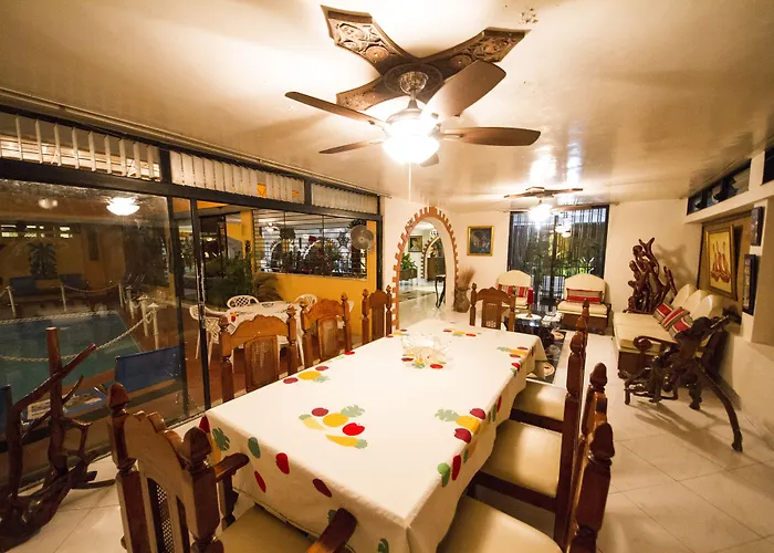 Ideal Villa Hotel