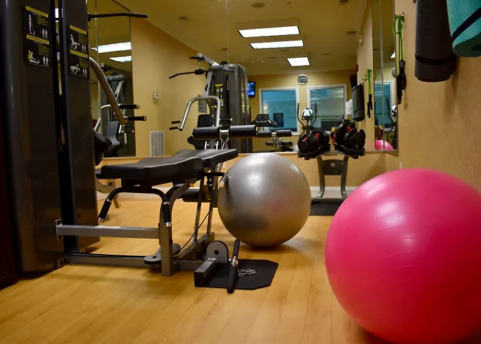 Best Western Plus Easton Inn & Suites