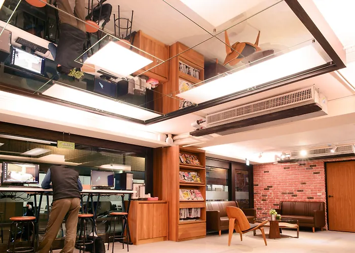 Fooyee Hotel - Taichung Train Station
