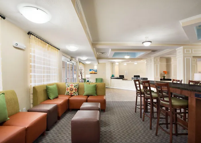 Baymont Inn & Suites By Wyndham Odessa