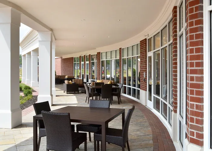Courtyard By Marriott Youngstown Canfield
