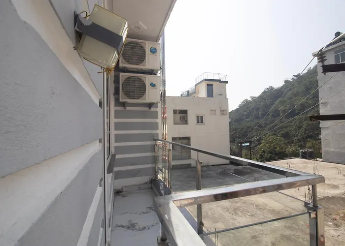 Hotel Parth Inn