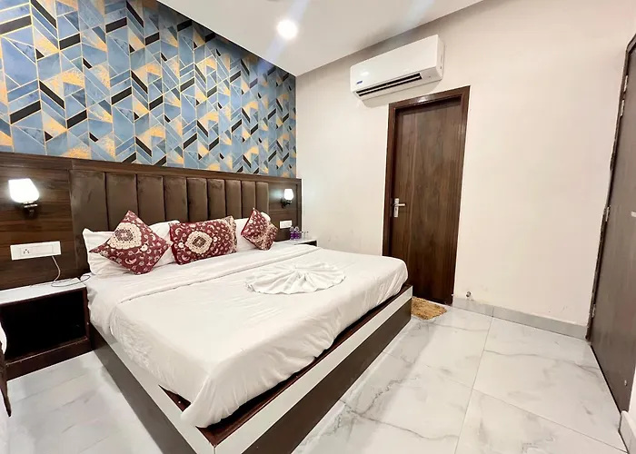 Hotel Gs Grand Amritsar