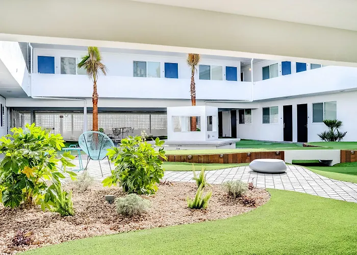 Downtowner Boutique Hotel