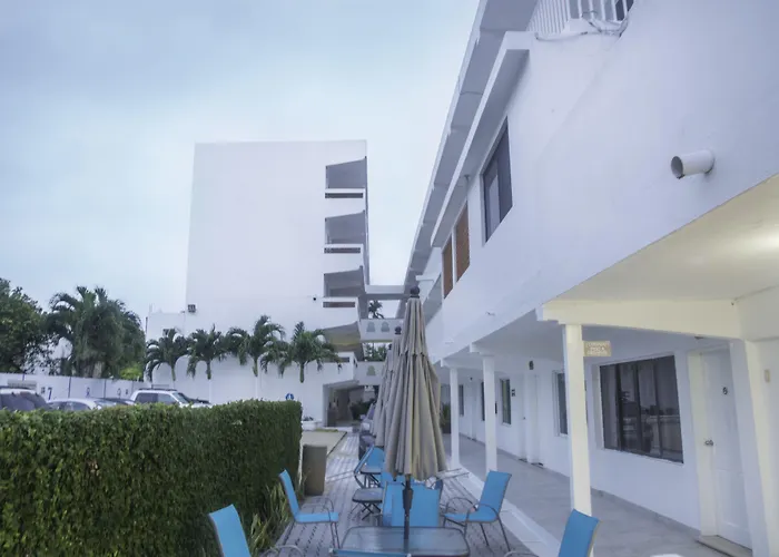 Hotel Casa Blanca