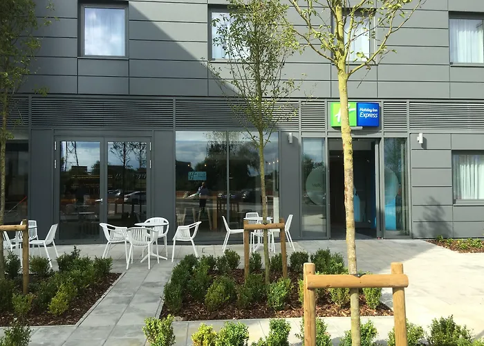 Holiday Inn Express St. Albans - M25, Jct.22