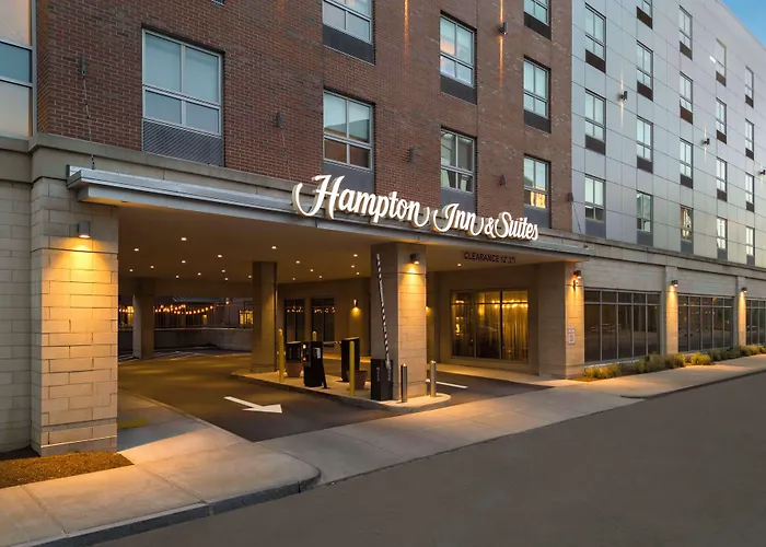 Hampton Inn & Suites-Worcester, Ma