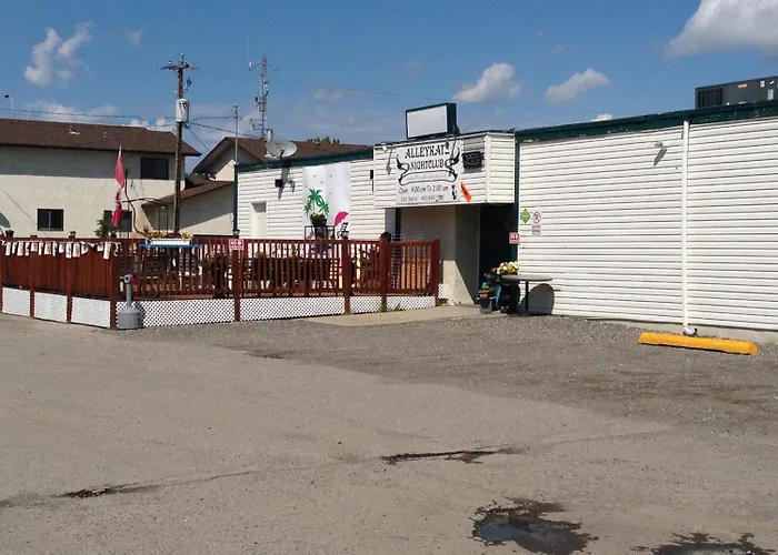 Sundre Motor Inn
