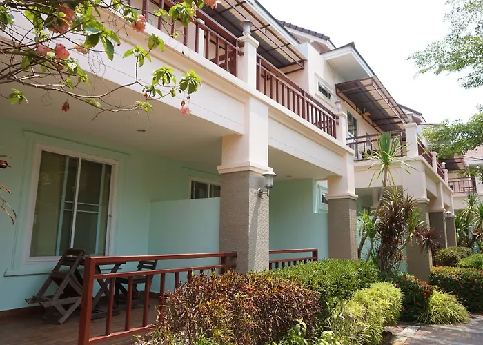 Tonwa Resort Hotel