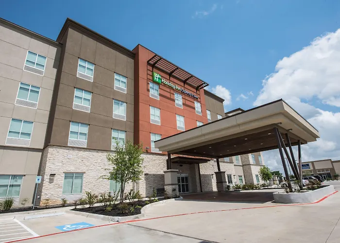 Holiday Inn Express & Suites Houston - Hobby Airport Area By Ihg