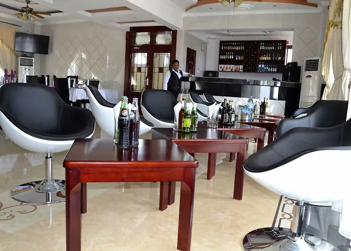 Lantana Hotel