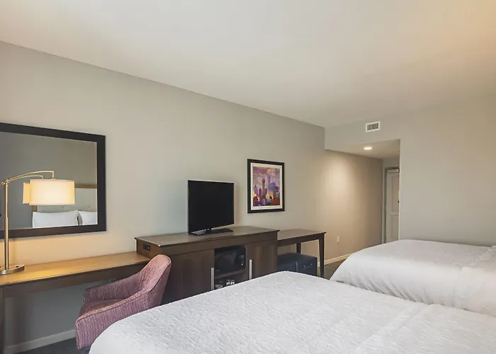 Hampton Inn & Suites-Dallas/Richardson