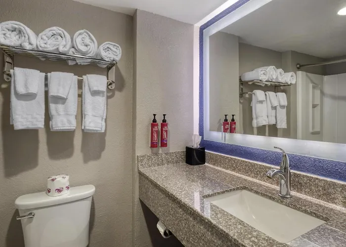 Surestay By Best Western Greenville