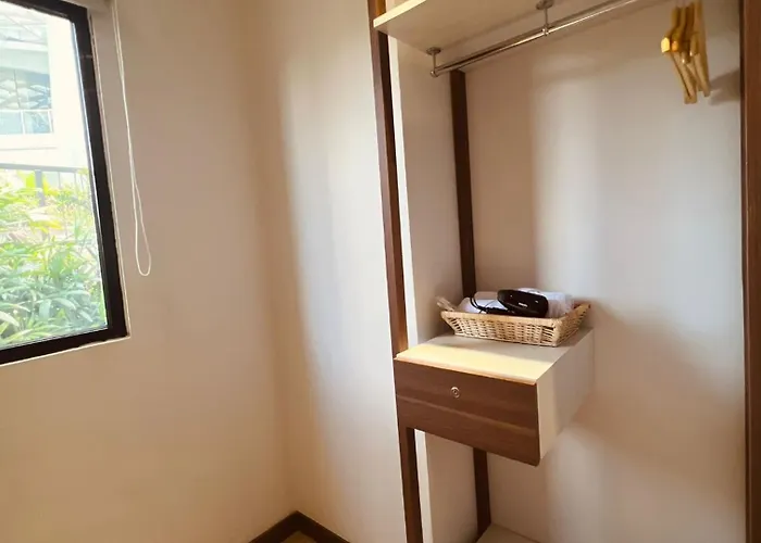 Oxy Suites 1-06 At Shophouse Meisterstadt Pollux Habibie