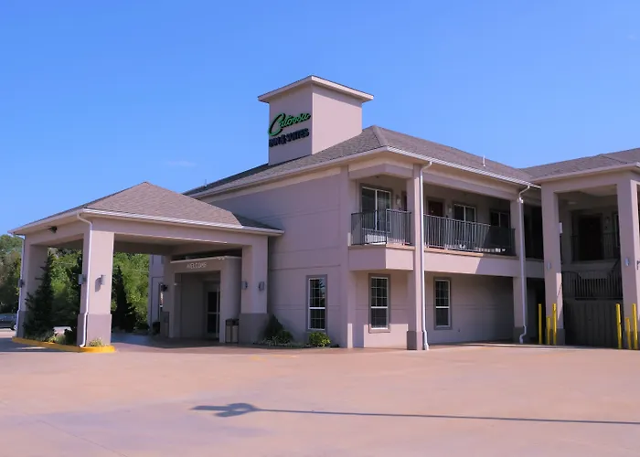 Catoosa Inn & Suites