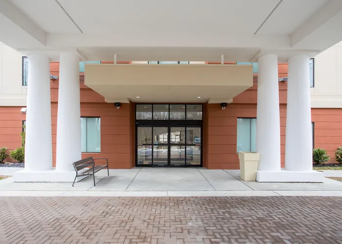 Holiday Inn Express & Suites Owings Mills-Baltimore Area By Ihg