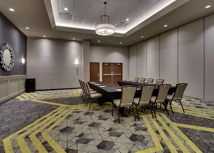 Drury Plaza Hotel Cape Girardeau Conference Center