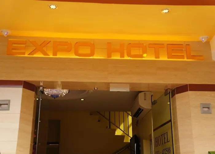 Expo Hotel