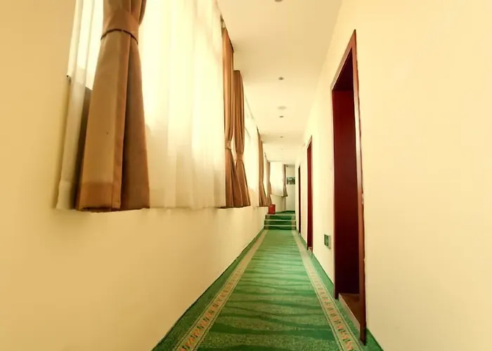 Greentree Inn Nanjing Yuhuatai Scenic Spot China Gate Subway Station Express Hotel