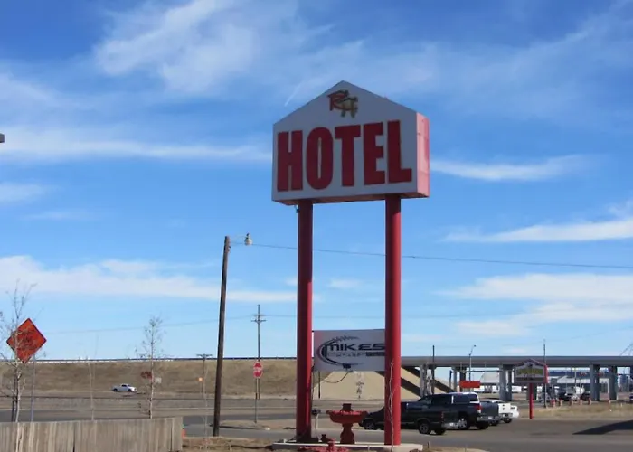 Plainview Cheap Hotels