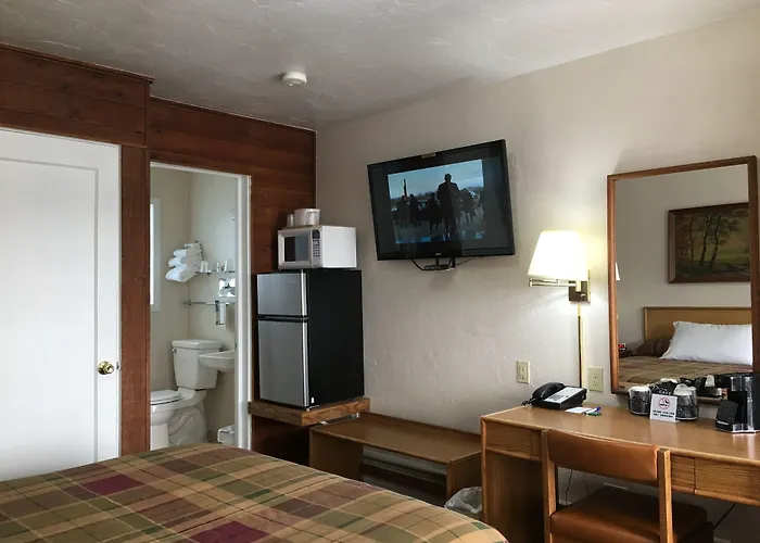 Southsider Motel