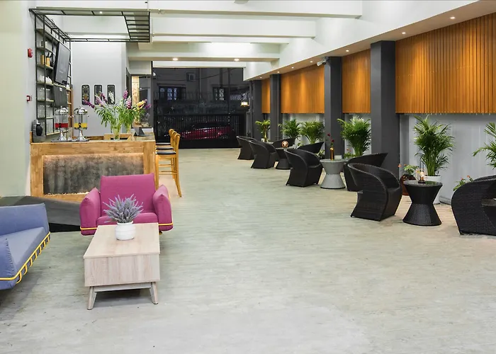Serene Stays Hotel