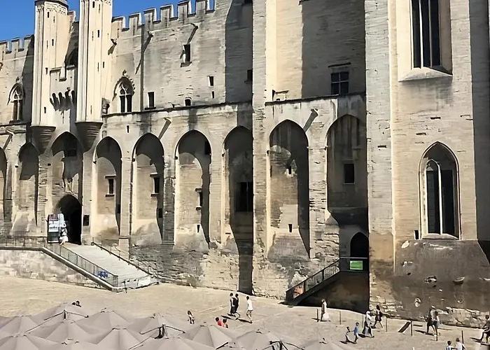 Hotel Du Palais Des Papes