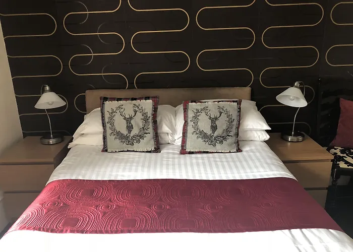 Oyo Braeriach Hotel, Highlands Scotland
