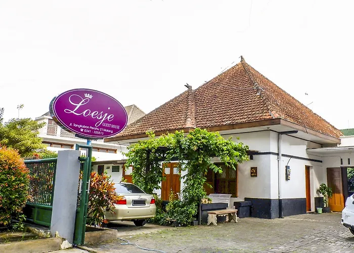 Hotel O Loesje Guest House Syariah