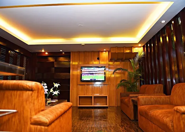 West Park Inn