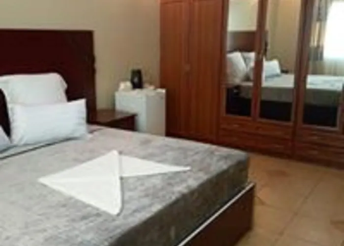 Zenith Lodge
