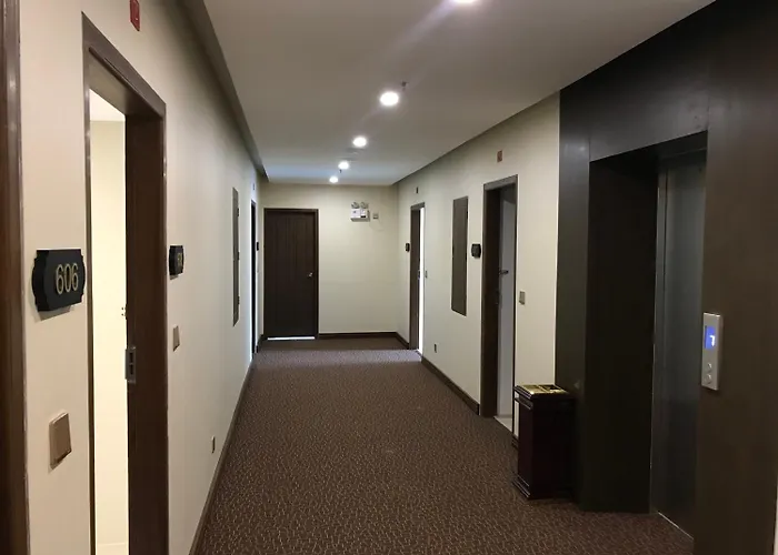 Hotel Capital