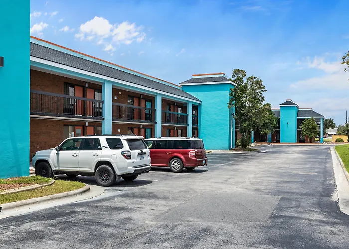 Garnet Inn & Suites, Morehead City Near Atlantic Beach