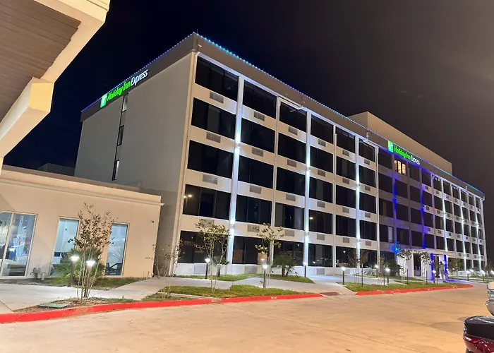 Holiday Inn Express Corpus Christi - Beachfront By Ihg