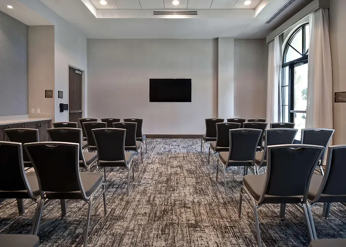 Homewood Suites By Hilton Orlando At Flamingo Crossings