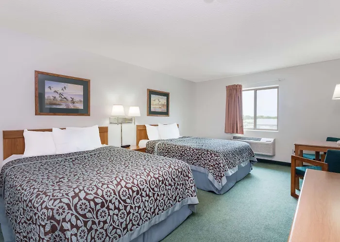 Days Inn By Wyndham Manchester