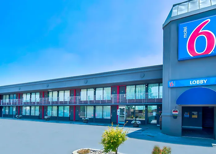 Motel 6 Louisville, Ky- Airport/ Fair Expo