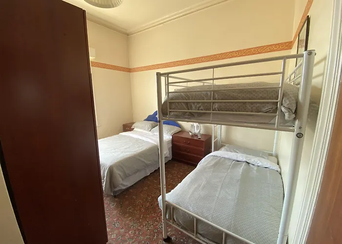 Friends Hotel