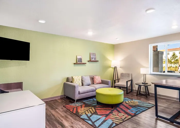 Woodspring Suites Bradenton