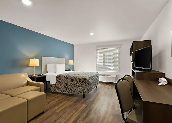Woodspring Suites Fort Collins