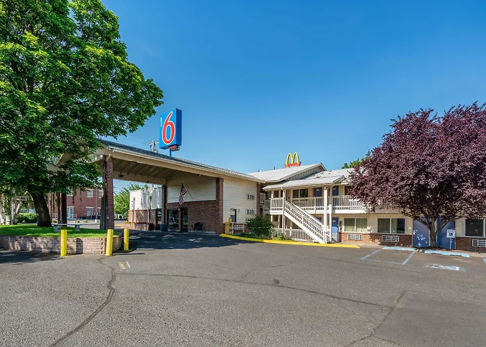 Motel 6 Clarkston Wa