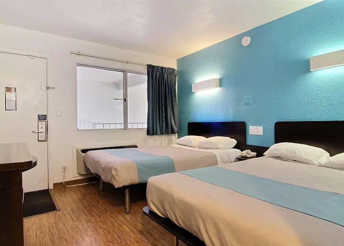 Motel 6-Carlsbad, Nm