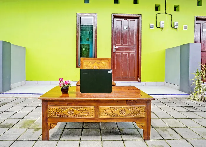 Hotel O Gang Songo Syariah Homestaynearwisata Osing