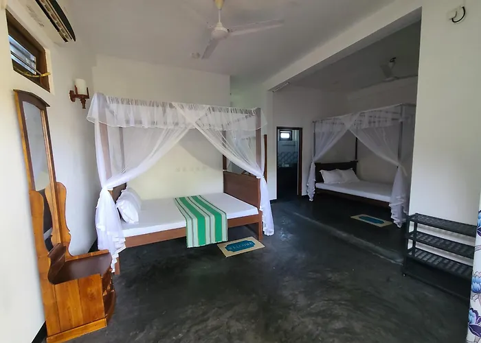 Sayura Beach Hotel