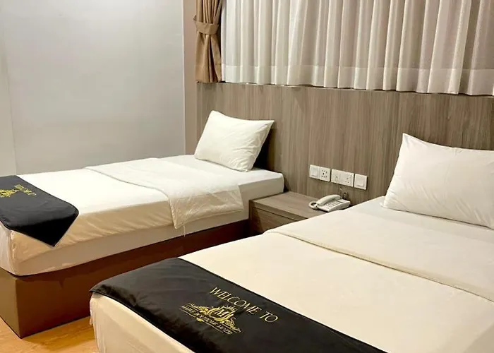 Maple Boutique Hotel